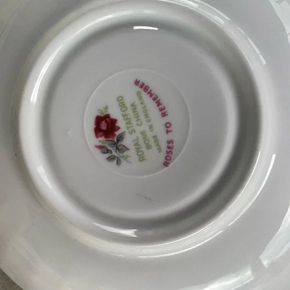 Vintage Royal Stafford Set Of 2 Roses to Remember Bone China Tea Saucers England - Picture 15 of 15
